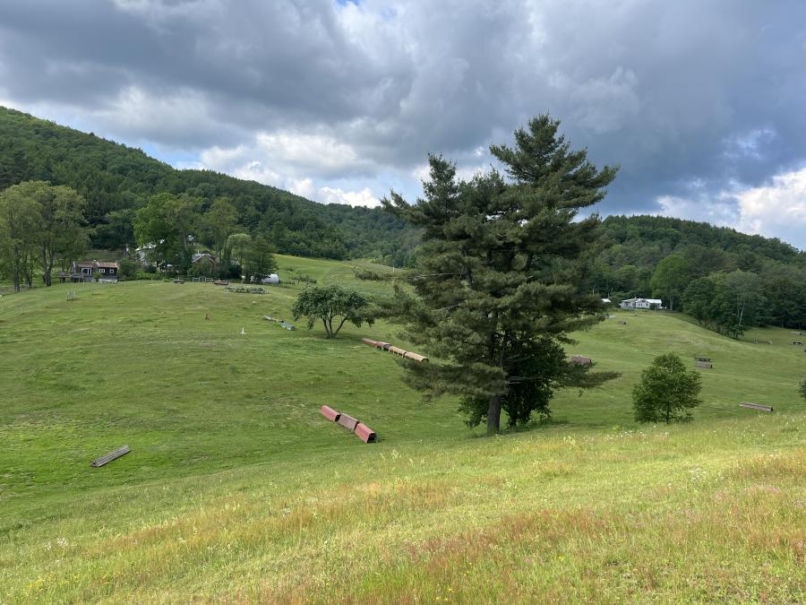 Hitching Post Farm Schooling Trial 1, Sun, May 14, 2023 Blue Horse